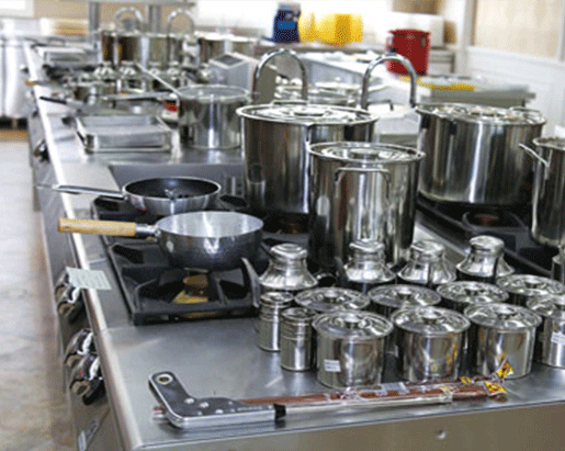 甘肃欧米奇西点学校