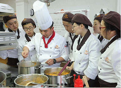 甘肃欧米奇西点学校